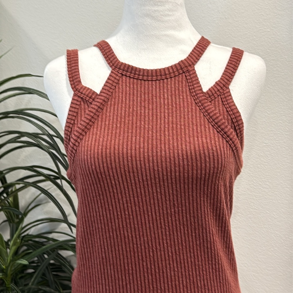 Gilded Intent Rust Ribbed Top Sleeveless Tank Double Straps M - Picture 3 of 13